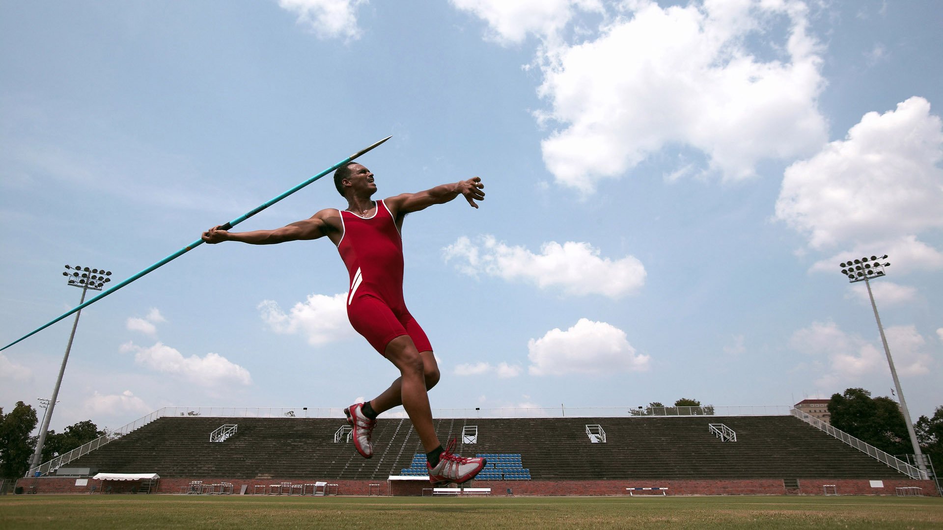 德甲改革升级：策略、力量、速度三结合！，德甲改制